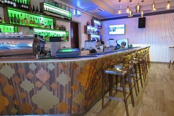 Hotel Bar